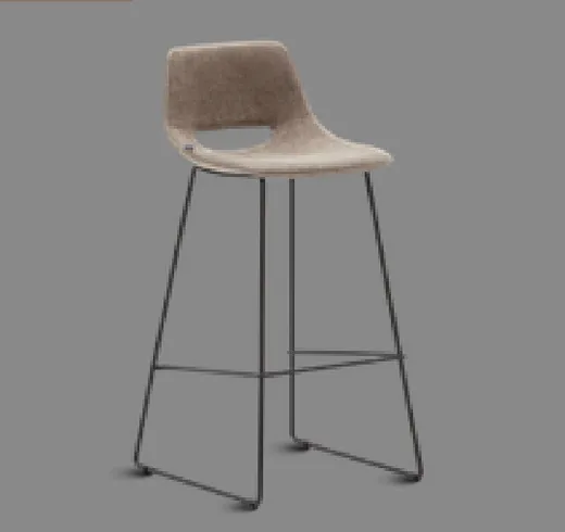 BT-39, Zahara Barstool